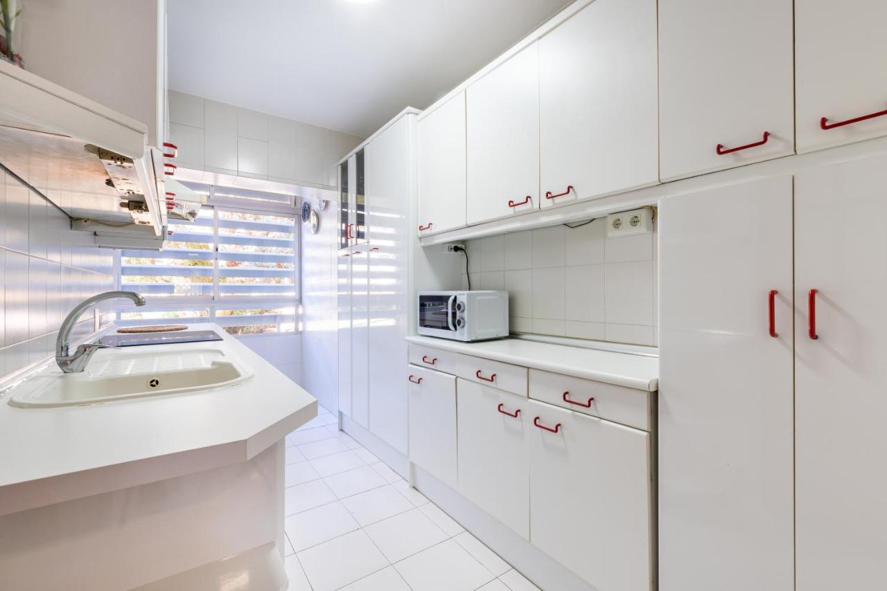 Eurosol Carihuela Apartment Торемолинос Екстериор снимка