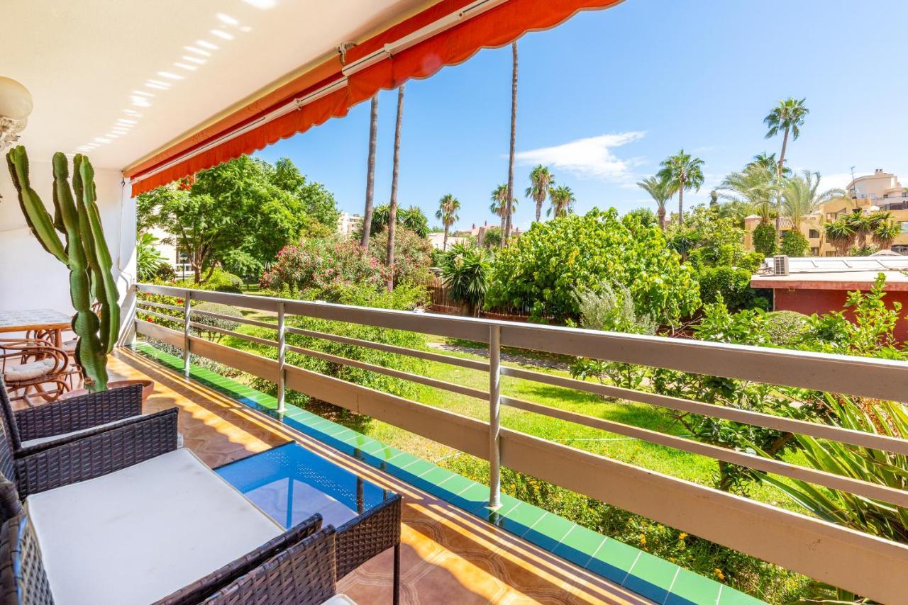 Eurosol Carihuela Apartment Торемолинос Екстериор снимка