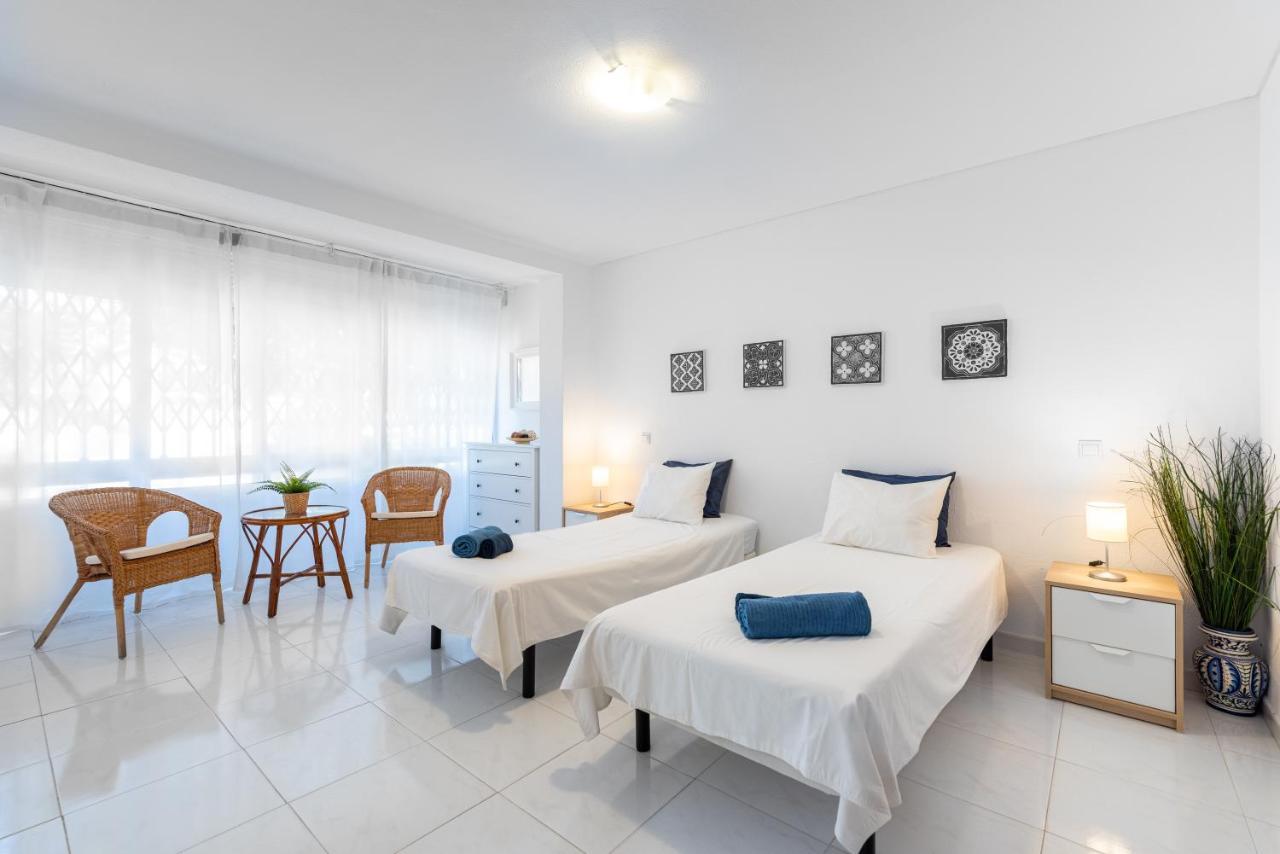 Eurosol Carihuela Apartment Торемолинос Екстериор снимка