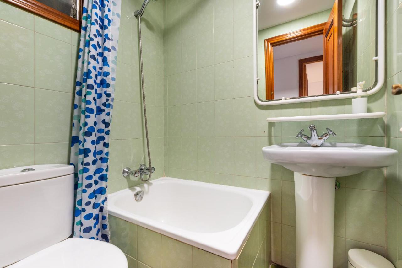 Eurosol Carihuela Apartment Торемолинос Екстериор снимка