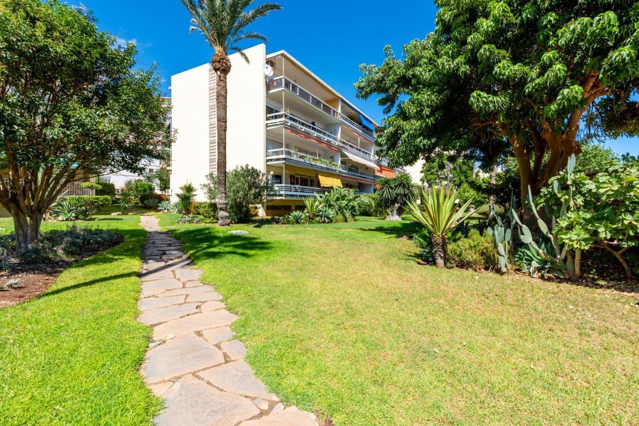 Eurosol Carihuela Apartment Торемолинос Екстериор снимка